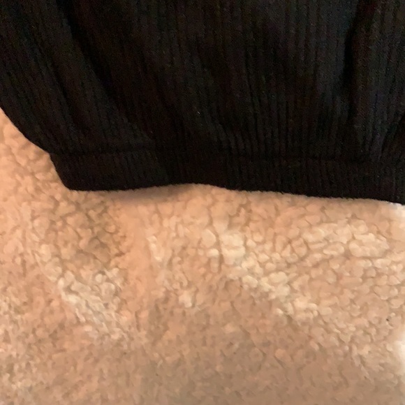 Never worn Ribbed garage black mock neck - Picture 2 of 4